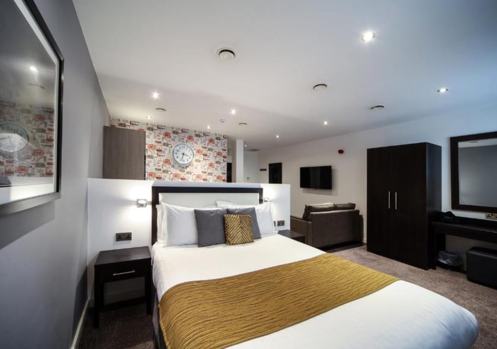 Seel Street Apartments